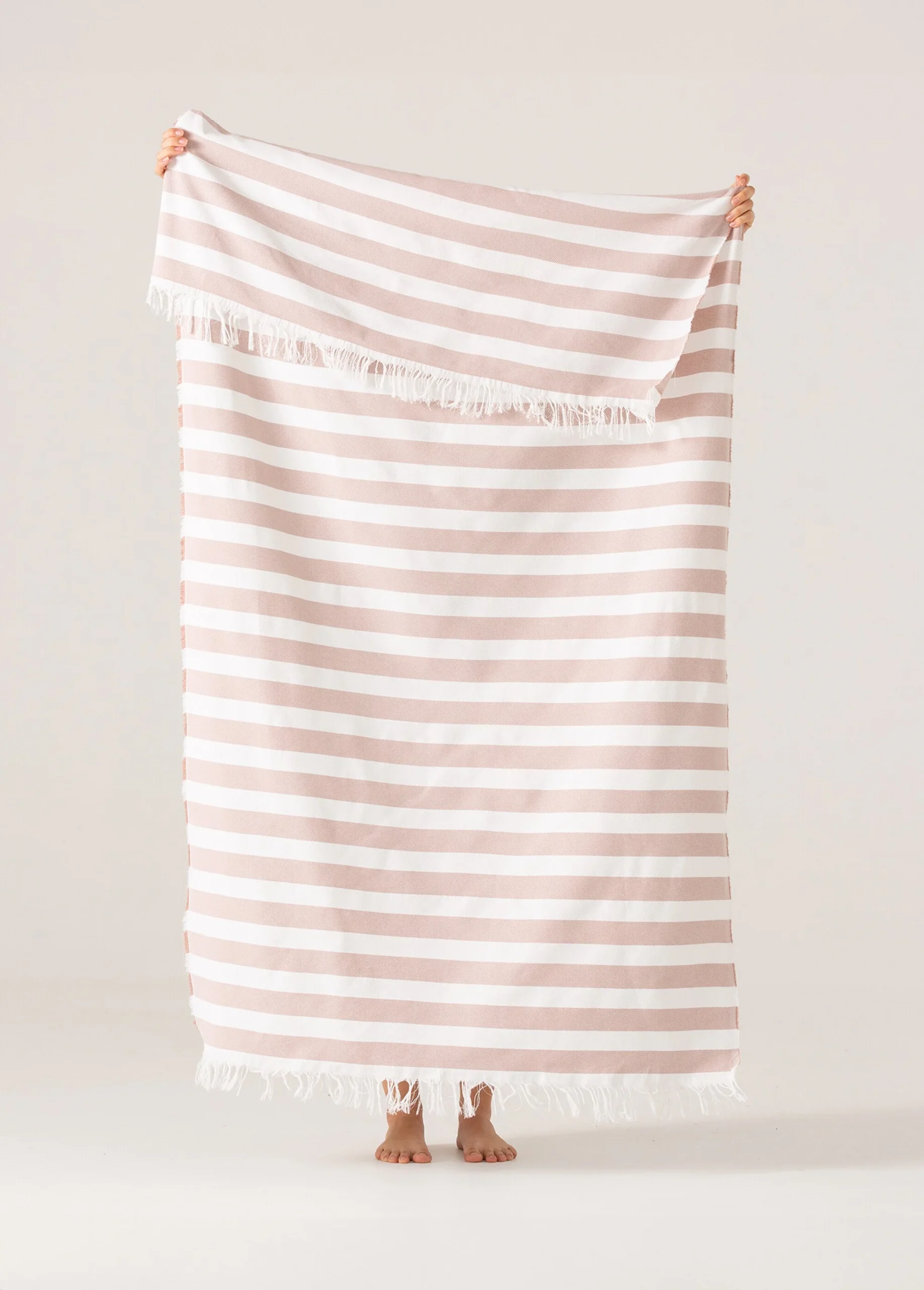 Grande fouta de plage rayée en coton – Image 2